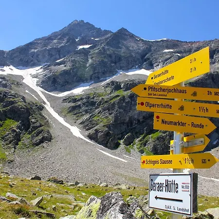 Апартаменти Alpen Hochmuth Майргофен